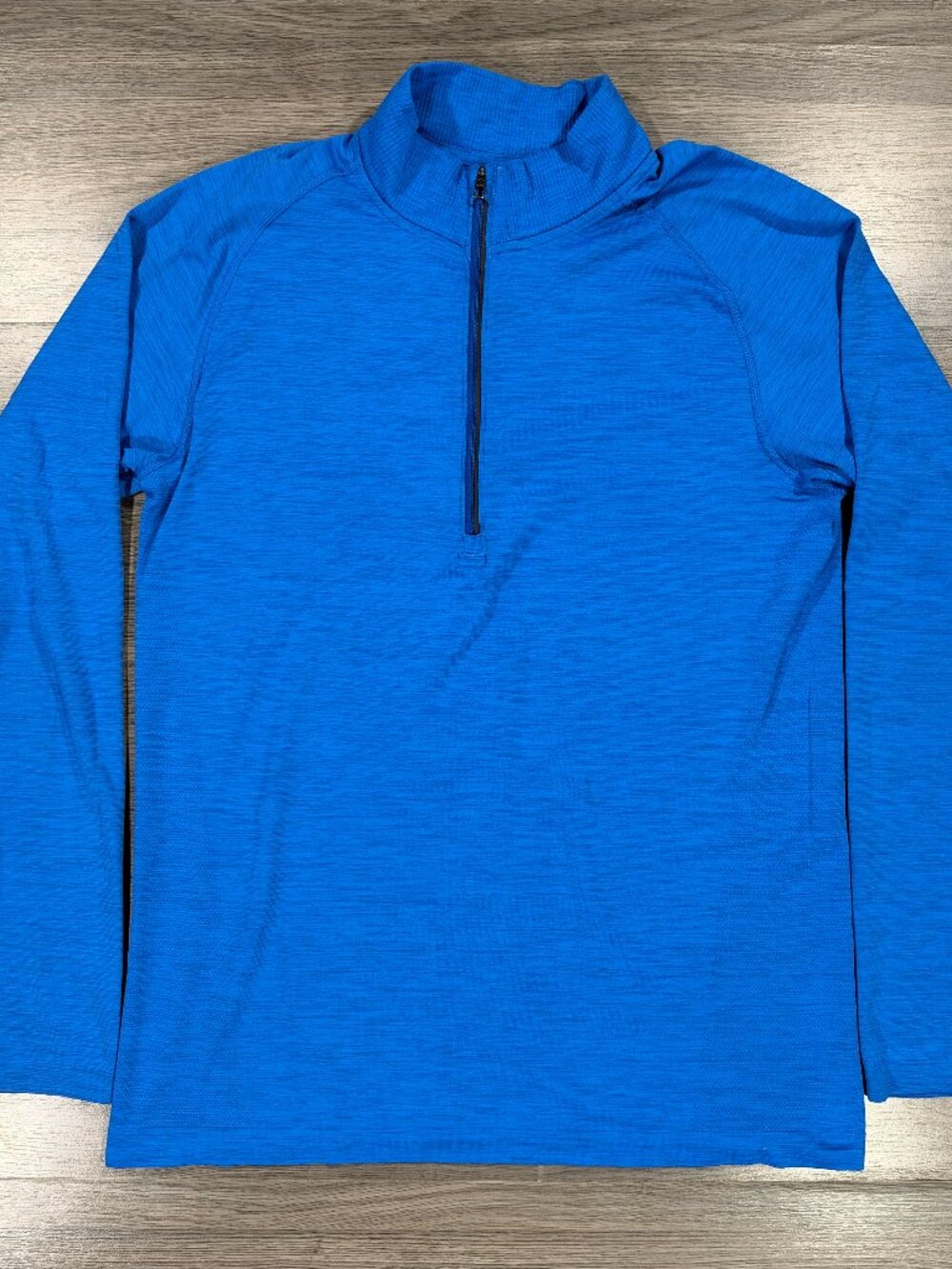 Lululemon Men's Metal Vent Tech 1/2 Zip - Blue